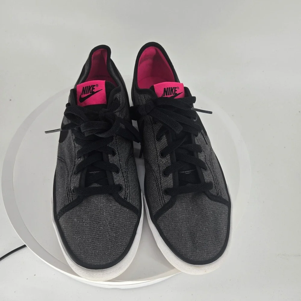 Nike Capri III Low LTR‎ Dark Grey Black Pink Glow Sneakers 631635-006 Womens 8.5
